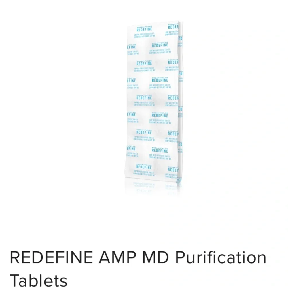 Rodan and Fields micro-exfoliating Derma-Roller - Picture 4 of 4